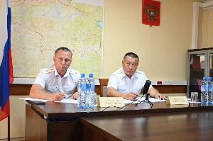 Начальник управления Генпрокуратуры России по ДФО Андрей Мондохонов провел личный прием граждан в селе Кырен Тункинского района Республики Бурятия